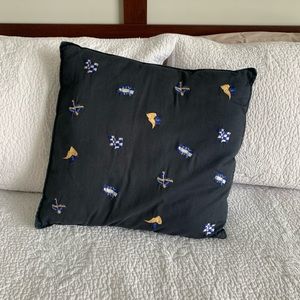 Throw pillow